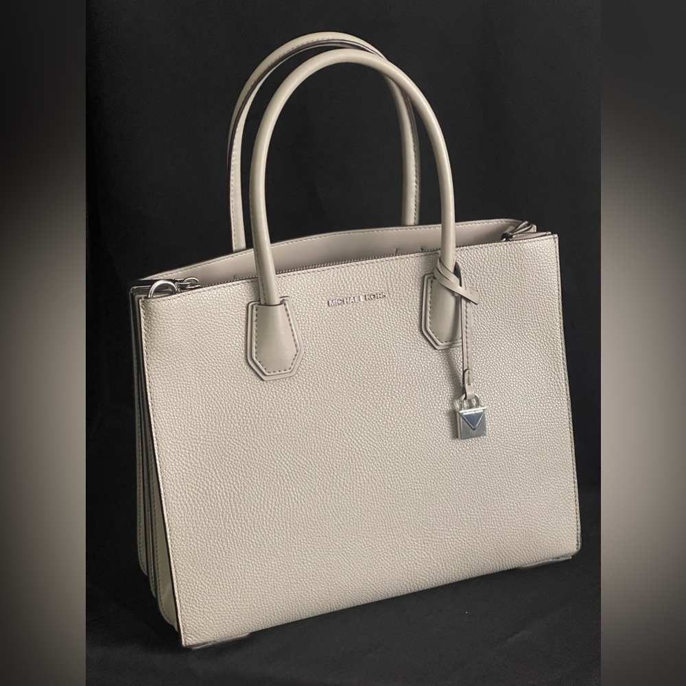 Michael Kors accordion Mercer tote